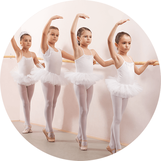 https://www.jollyphonics.sk/wp-content/uploads/2019/05/our_classes_image_03.png